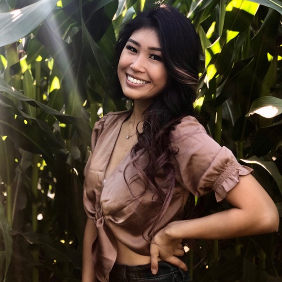 Meet your Posher, Sabrina - Picture 1 of 1